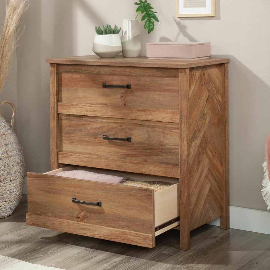 Sauder Cannery Bridge 3-Drawer Dresser, Bedroom Storage Chest in Sindoori Mango Finish