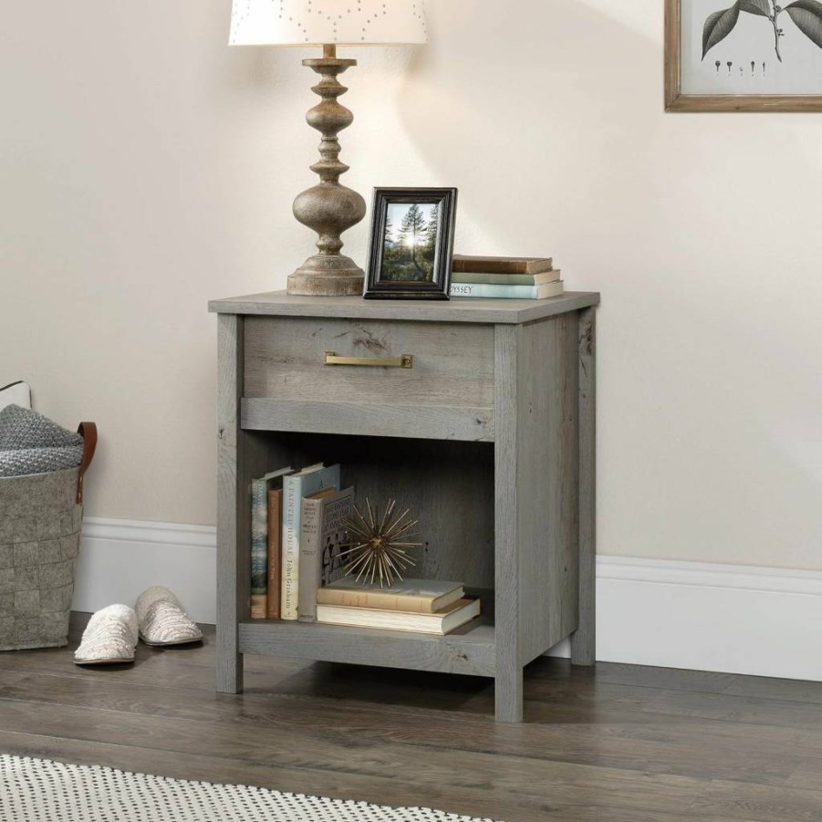 Sauder Cannery Bridge Nightstand, Mystic Oak Bedside Table with Storage for Bedroom, End Table with Drawer and Shelf